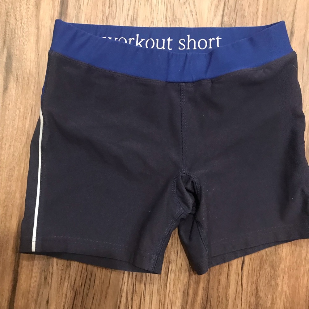 Workout shorts - Picture 1 of 2